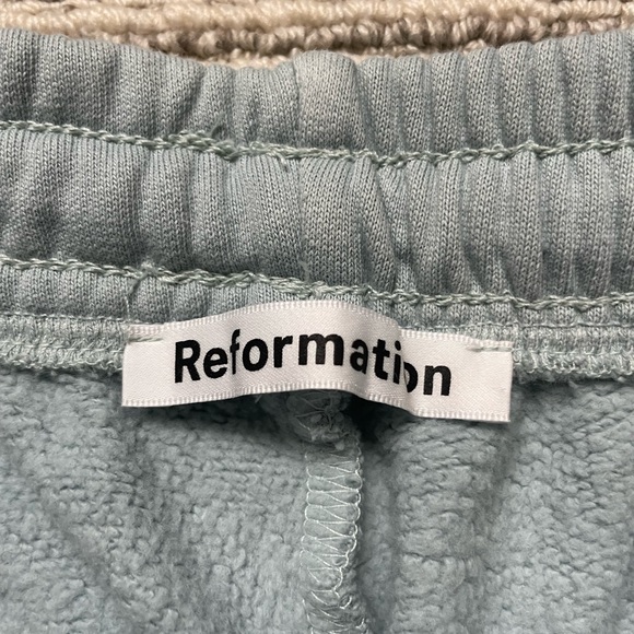 Reformation Boyfriend Sweatpant - Picture 3 of 3